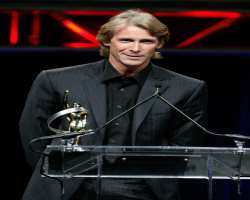In 1992, he received Clio Award for his initial national advertisement for the Red Cross.